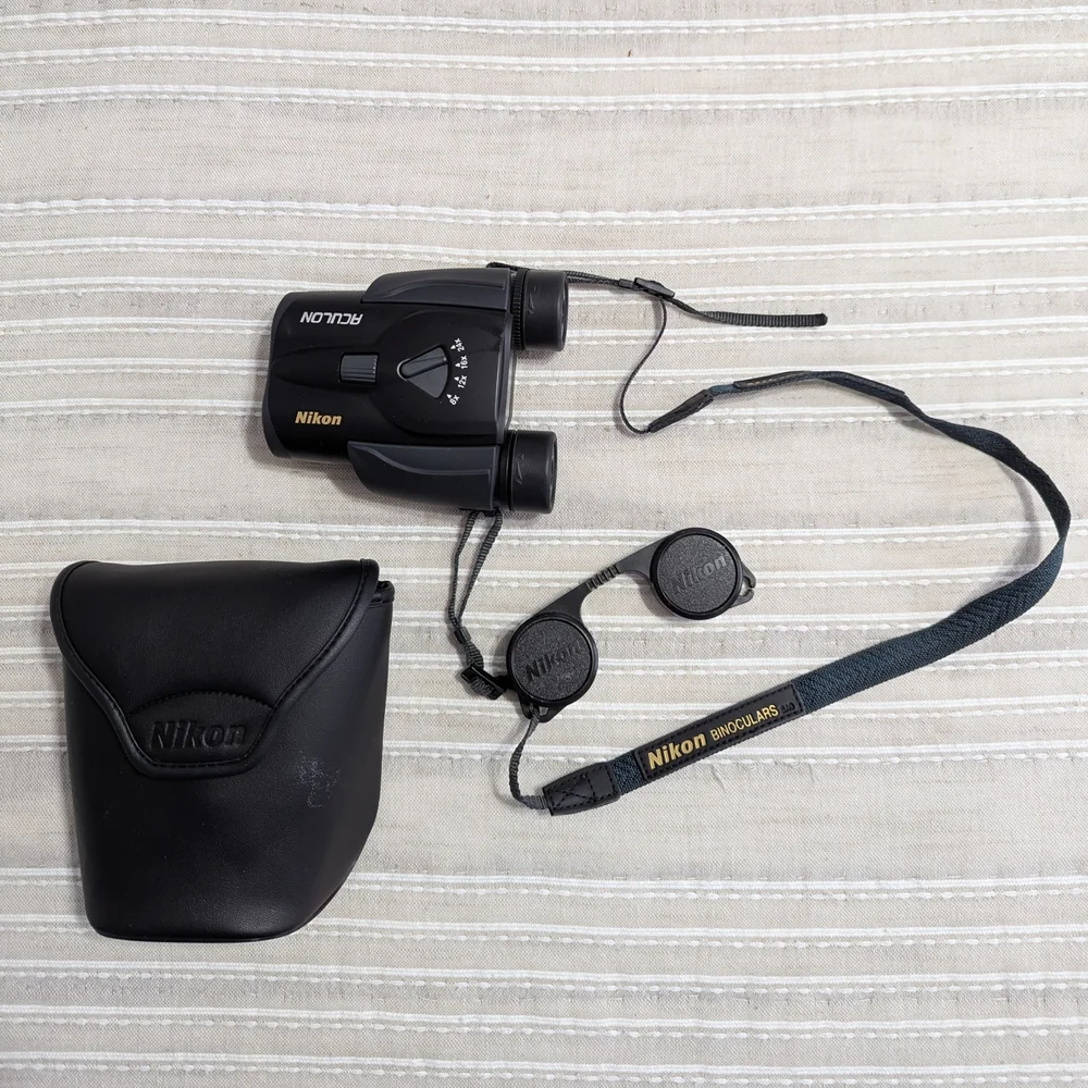 Nikon Black Compact Binoculars with Case
